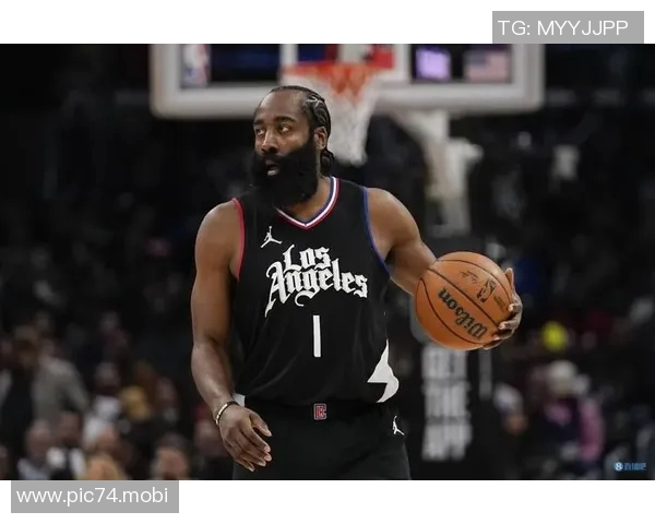 骑士主帅:哈登的到来让我们打得更卖力,尤其防守端拼得更凶 骑士主帅:哈登的到来让我们打得更卖力,尤其防守端拼得更凶